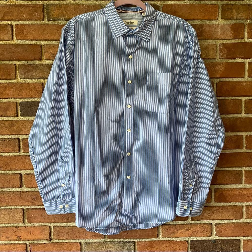 Van Heusen Classic Fit Striped Long Sleeve Button Up Shirt Blue & White Size L